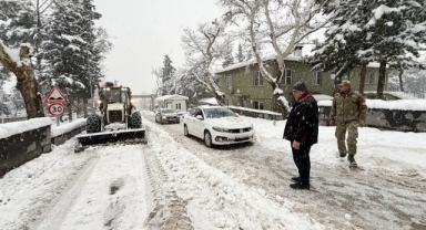 Dulkadiroğlu’nda karla mücadele çalışmaları sürüyor