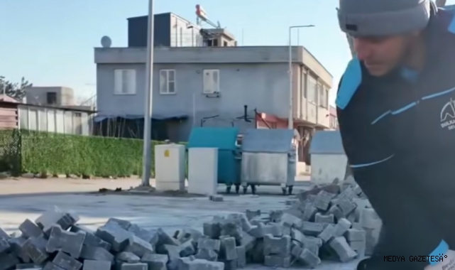 Dulkadiroğlu’nda Yol Seferberliği Devam Ediyor: Kanuni Mahallesi’nde Kilit Parke Çalışmaları Sürüyor