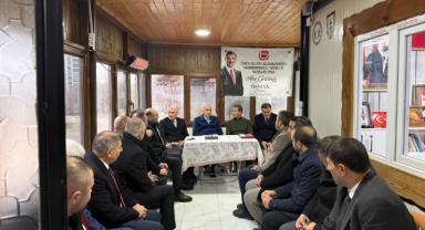 KAHRAMANMARAŞ’TA ÖNEMLİ BULUŞMA: BELEDİYE BAŞKANLARI BİRLİĞİ’NDE YOĞUN ZİYARET TRAFİĞİ