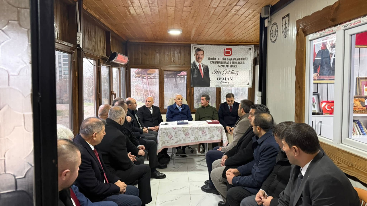 KAHRAMANMARAŞ’TA ÖNEMLİ BULUŞMA: BELEDİYE BAŞKANLARI BİRLİĞİ’NDE YOĞUN ZİYARET TRAFİĞİ