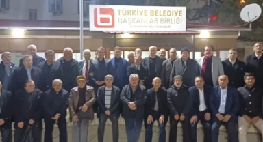 Şairler Parkı’nda Şiir ve Saz Buluştu: Şair ve Ozanlar Gönüllere Dokundu