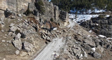 Büyükşehir’den Göksun Kırsalında Olumsuz Hava Koşullarıyla Etkin Mücadele