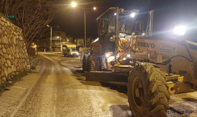 Büyükşehir, Yağışların Oluşturduğu Tahribatları Gideriyor