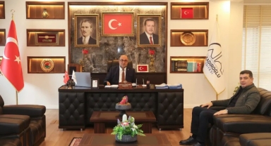 DULKADİROĞLU’NDA YEREL YÖNETİM VE GELECEK VİZYONU MASAYA YATIRILDI