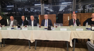 ESNAF CAMİASINDAN AHMET KUYBU’YA TAM DESTEK: “YOLUMUZ BİR, GÖNLÜMÜZ BİR”