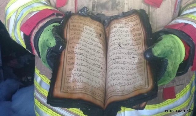 Kahramanmaraş’ta evi, paraları yandı sadece Kuran’ı Kerim zarar görmedi