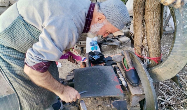 -Kahramanmaraş’ta Yarım Asırlık Yemeni Ustası Teknolojiye Direniyor