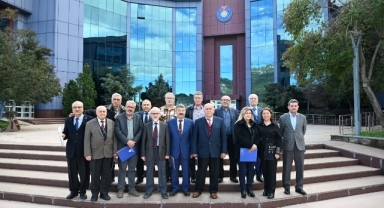 KSÜ’de 33. Yıla Özel Teşekkür Belgeleri Takdim Edildi