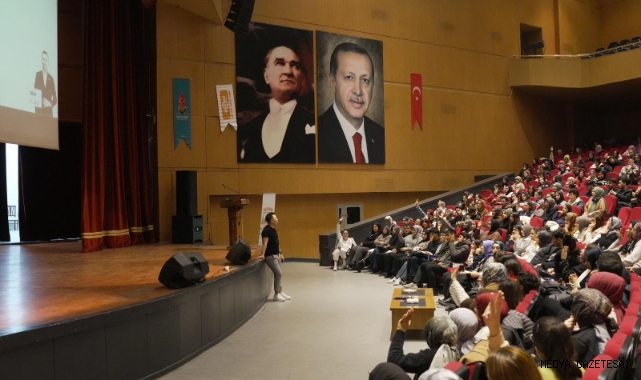 Onikişubat Belediyesi’nin YKS ve KPSS Kazandıran Taktikler Kampı yoğun katılımla başladı