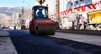 Trabzon Bulvarı’nda Yol İyileştirmeleri Etaplar Halinde Sürüyor