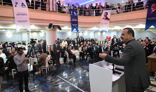 YAVUZ AĞIRALİOĞLU: SİYASETTE REKABET KALİTE GETİRİR