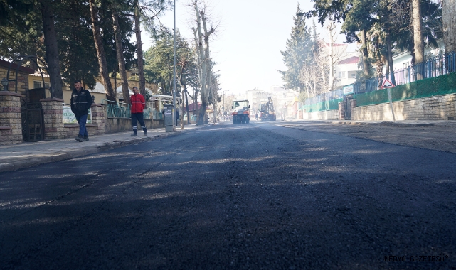 Yol Yenilemeleri Kesintisiz Devam Ediyor