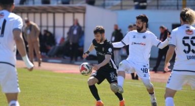 Akedaş İstiklalspor Deplasmanda Mağlup Oldu