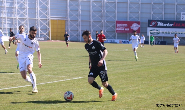 Akedaş İstiklalspor Deplasmanda Mağlup Oldu