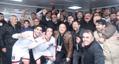 BAŞKAN AKPINAR’DAN KARPEDO DONDURMA KAHRAMANMARAŞSPOR’A GALİBİYET HEDİYESİ