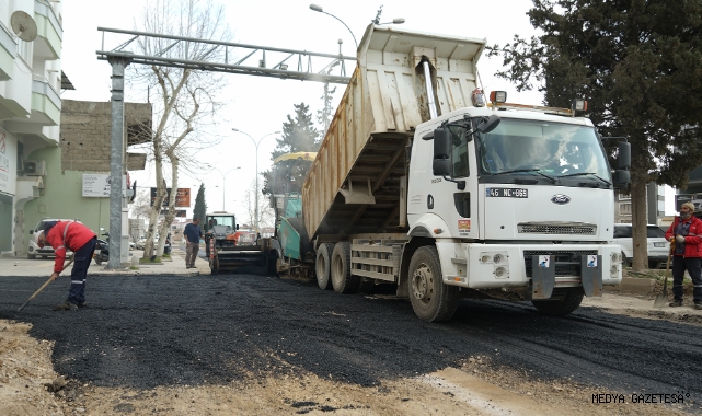 Büyükşehir’den Kuddusi Baba ve Trabzon Bulvarlarında Asfalt Çalışması