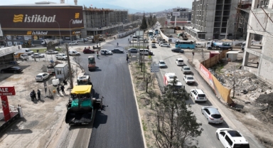 Büyükşehir, Doğukent’in Yolunu Yeniledi