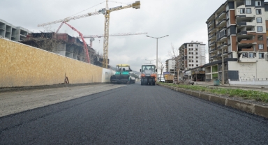 Büyükşehir, Dulkadiroğlu’nda Asfalt Mesaisini Sürdürüyor