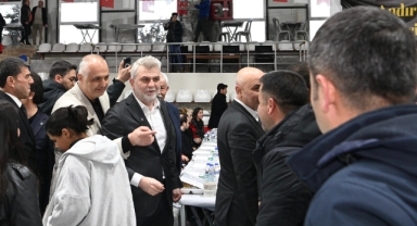 Büyükşehir’in İftar Sofrası Andırın’da Kuruldu