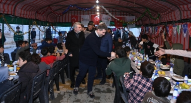 Büyükşehir’in İftar Sofrası Sınırların Ötesine Taştı