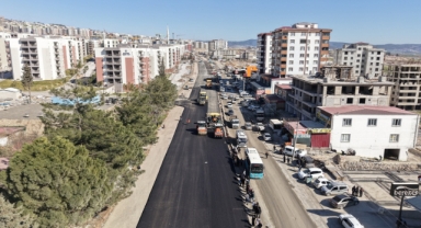 Doğukent Yolunda Yenileme Çalışmalarına Başlandı