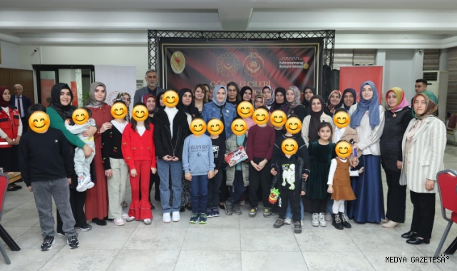 Dr. Selma Ünlüer Hanımefendi, Gönül Elçileri ve Geçici Koruyucu Ailelerle İftar Programında Buluştu