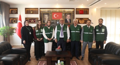 Dulkadiroğlu Belediye Başkanı Mehmet Akpınar, Yeşilay Kahramanmaraş Şubesi Yönetimini Ağırladı