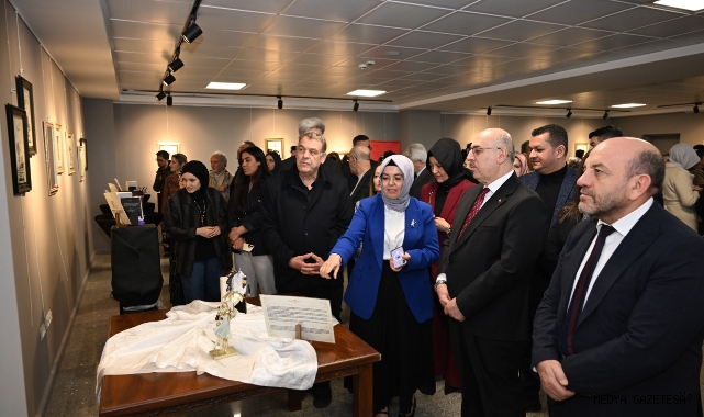 “Edebiyattan Nakışa” Adlı Kişisel Sergi, UNESCO Edebiyat Şehri Kahramanmaraş’ta Açıldı