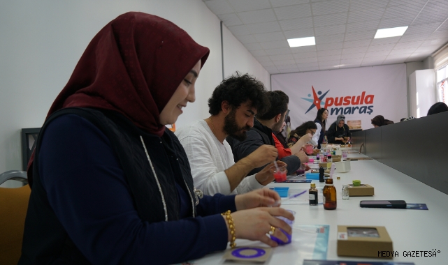 Gençler Pusula Maraş’ın Atölyesinde Hem Öğrendi Hem Üretti