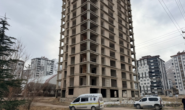 Kahramanmaraş’ta 18 Yaşındaki Genç Kız İnşaattan Atlayarak Hayatını Kaybetti