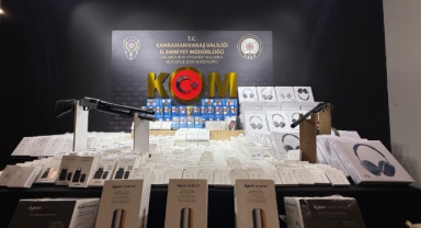 KAHRAMANMARAŞ’TA KAÇAKÇILIK VE UYUŞTURUCU OPERASYONU: ÇOK SAYIDA KAÇAK ÜRÜN ELE GEÇİRİLDİ