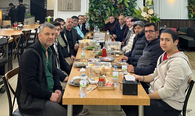 ŞAMPİYONLUKTAN SAHUR SOFRASINA: ONİKİŞUBAT BELEDİYESPOR’UN ZAFER YOLCULUĞU MARAŞ PAÇA’DA TAMAMLANDI