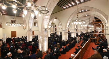 Tarihi Ulu Camii, Kadir Gecesi’nde Doldu Taştı