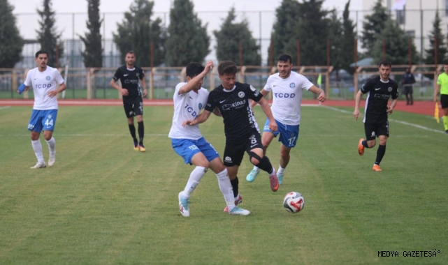 Akedaş İstiklalspor’dan kritik galibiyet