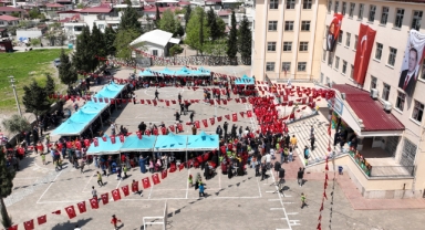 Başkan Fırat Görgel; “Ulusal Egemenlik ve Çocuk Bayramı Kutlu Olsun”