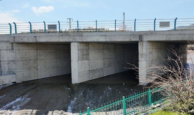 Büyükşehir, 10 Milyonluk Yatırımla Şekeroba’nın Yeni Köprüsünü Hizmete Sundu