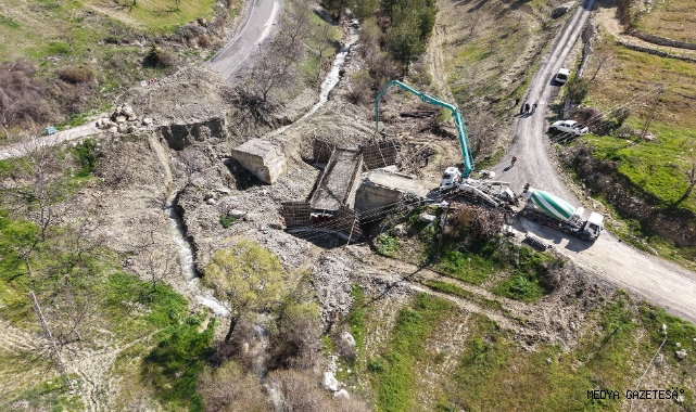 Büyükşehir’den Bertiz’in Ulaşımını İyileştirecek Köprü Yatırımı