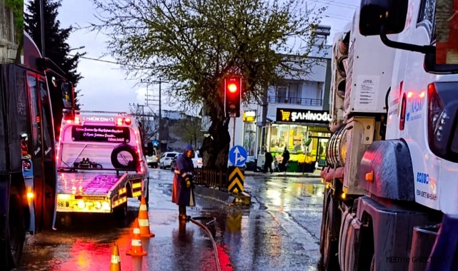 Büyükşehir’den Yağış Sonrası Arterlere Anında Müdahale