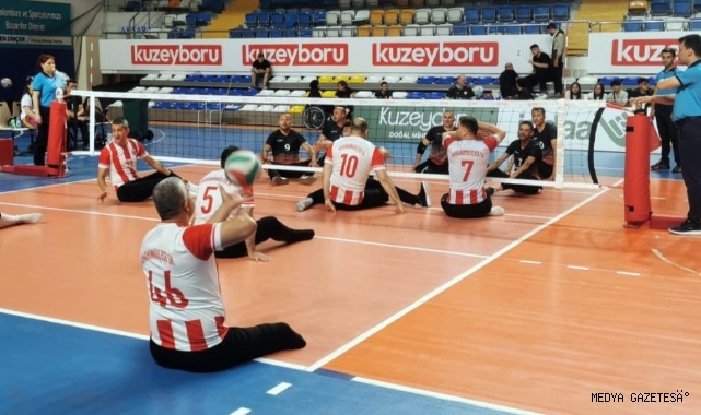 Büyükşehir’in Oturarak Voleybol Takımı, Adım Adım Şampiyonluğa İlerliyor