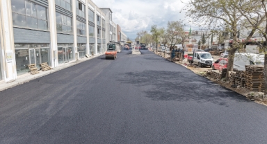 Büyükşehir, Toptancılar Sitesinde Asfalt Çalışmasını Sürdürüyor