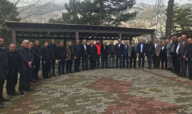 ESNAF TEŞKİLATINDAN GÜÇLÜ BİRLİK MESAJI: BAŞKAN KUYBU’YA TAM DESTEK