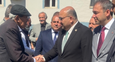 Kahramanmaraş Milletvekili Prof. Dr. Mehmet Şahin, Onikişubat’ın Önsen Mahallesi’nde gerçekleştirilen buluşmada vatandaşarla biraraya geldi.