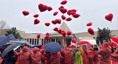 Kahramanmaraş Otizm İçin Yürüdü; Mesajlar Gökyüzüne Bırakıldı