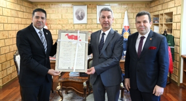 Kahramanmaraş’ta Üniversite–Sivil Toplum İş Birliği Güçleniyor: KAGİSAD’dan KSÜ Rektörüne Ziyaret