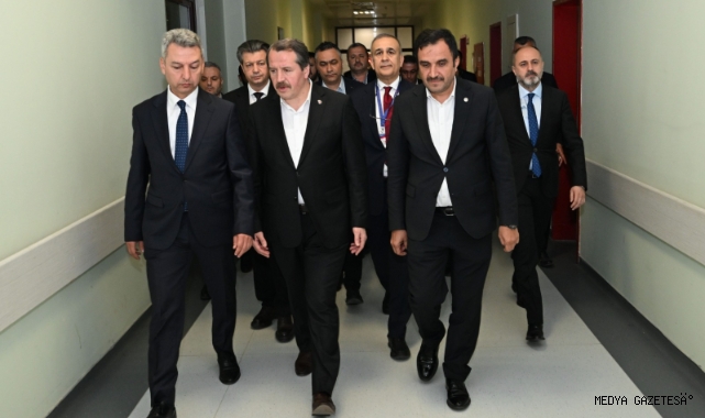 Memur-Sen Genel Başkanı Ali Yalçın KSÜ Tıp Fakültesi Hastanesinde Tedavi Gören Yaralıları Ziyaret Etti
