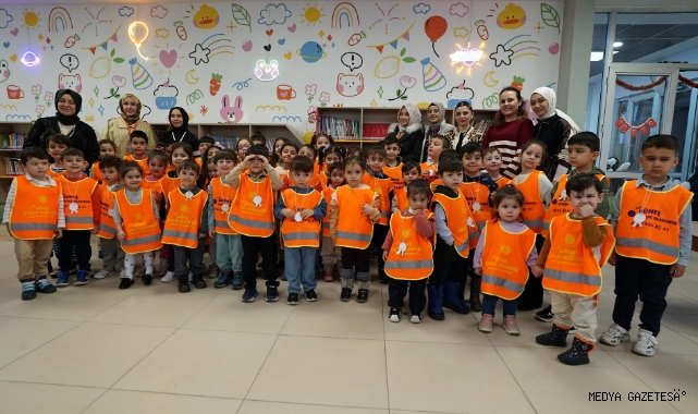 Minik Okurlar Masalların Kahramanı Oldu