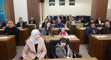 Onikişubat Belediyesi’nin Nisan Ayı Meclis Toplantısı bir başka özel bir başka anlamlı oldu