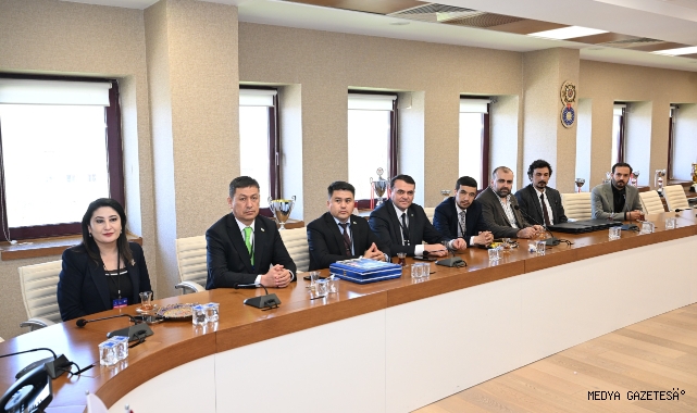 Özbekistan Heyeti KSÜ’de İş Birliği Anlaşmalarına İmza Attı