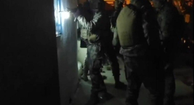 -Pazarcık’ta Uyuşturucu Operasyonu: 8 Gözaltı