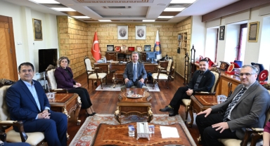 Prizren Üniversitesi Heyeti KSÜ’de Ders Verdi, Erasmus Ofisiyle Görüştü